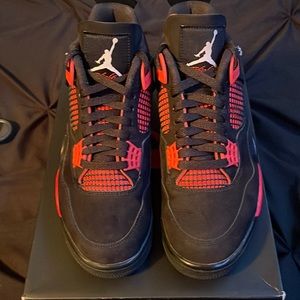 Jordan 4